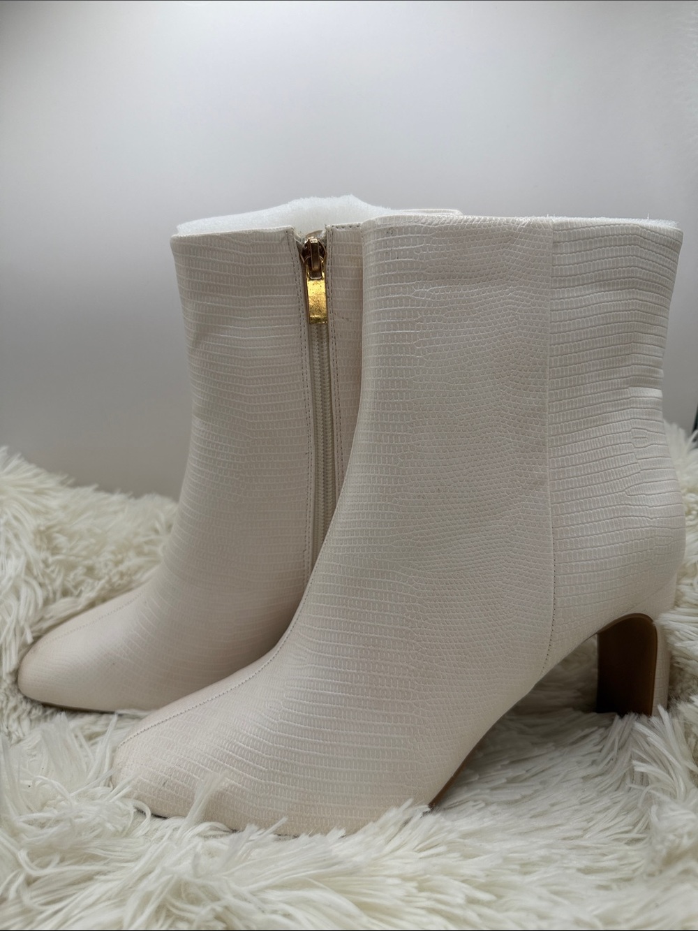 Journee Collection White Textured Ankle Booties with Gold Zipper